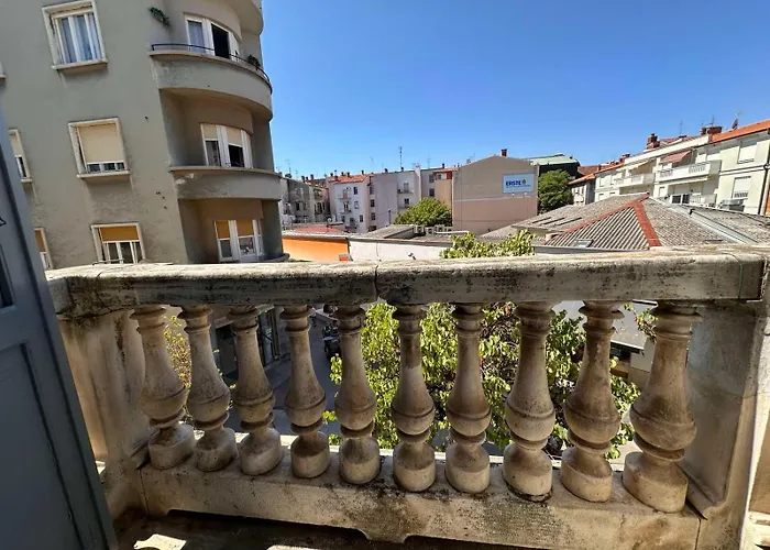 아파트 Flanatika *